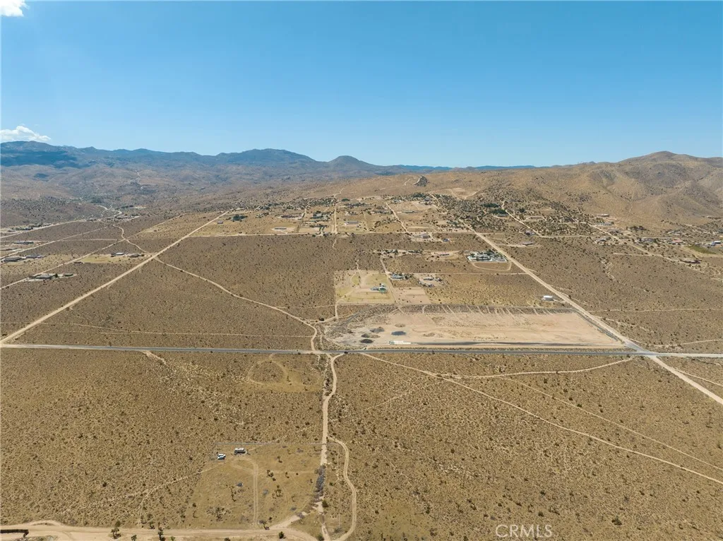 main property photo 13