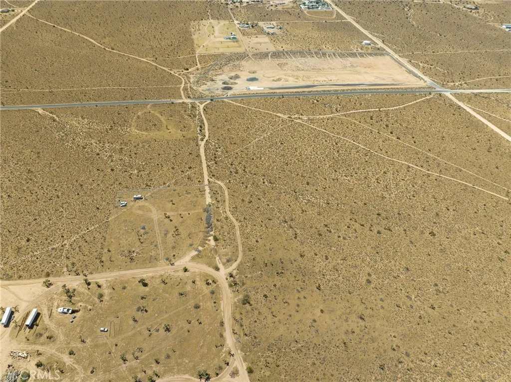 main property photo 14