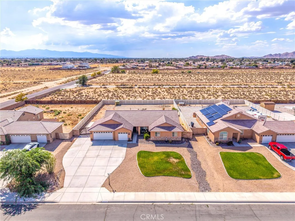 main property photo 22