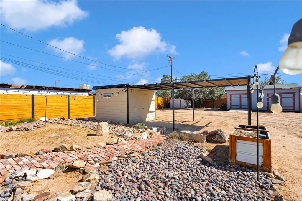 main property photo 44