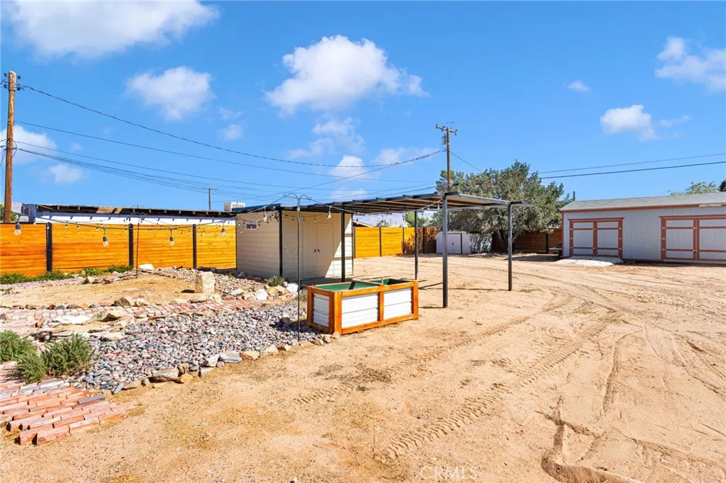 main property photo 46
