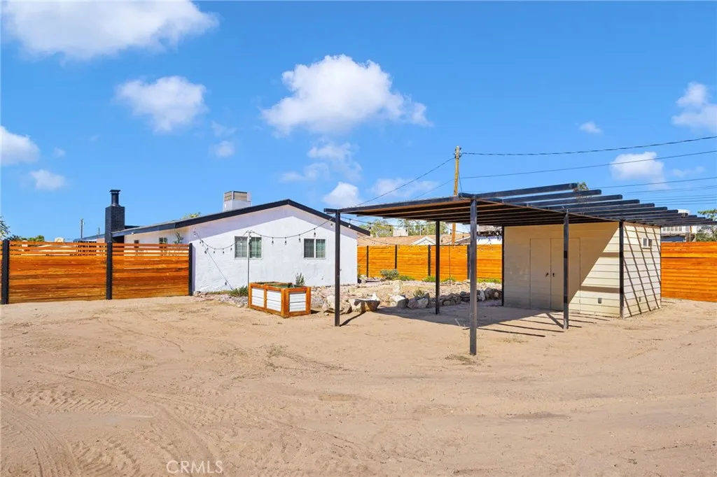 main property photo 49