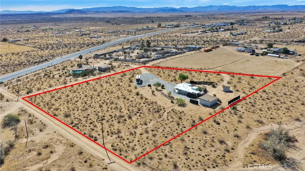 main property photo 41