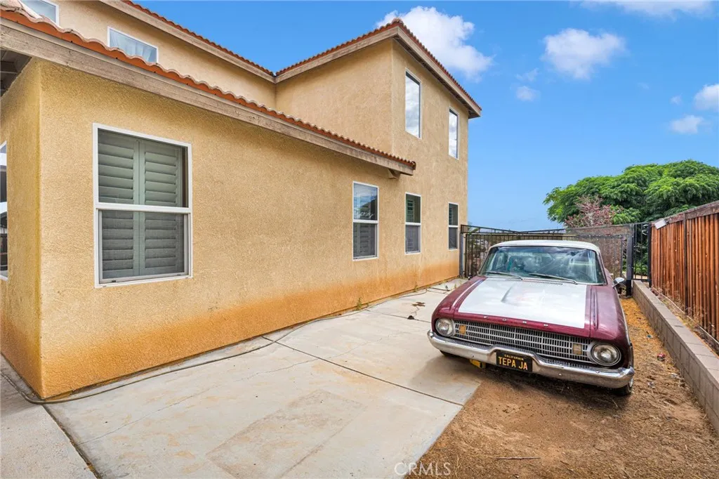 main property photo 58