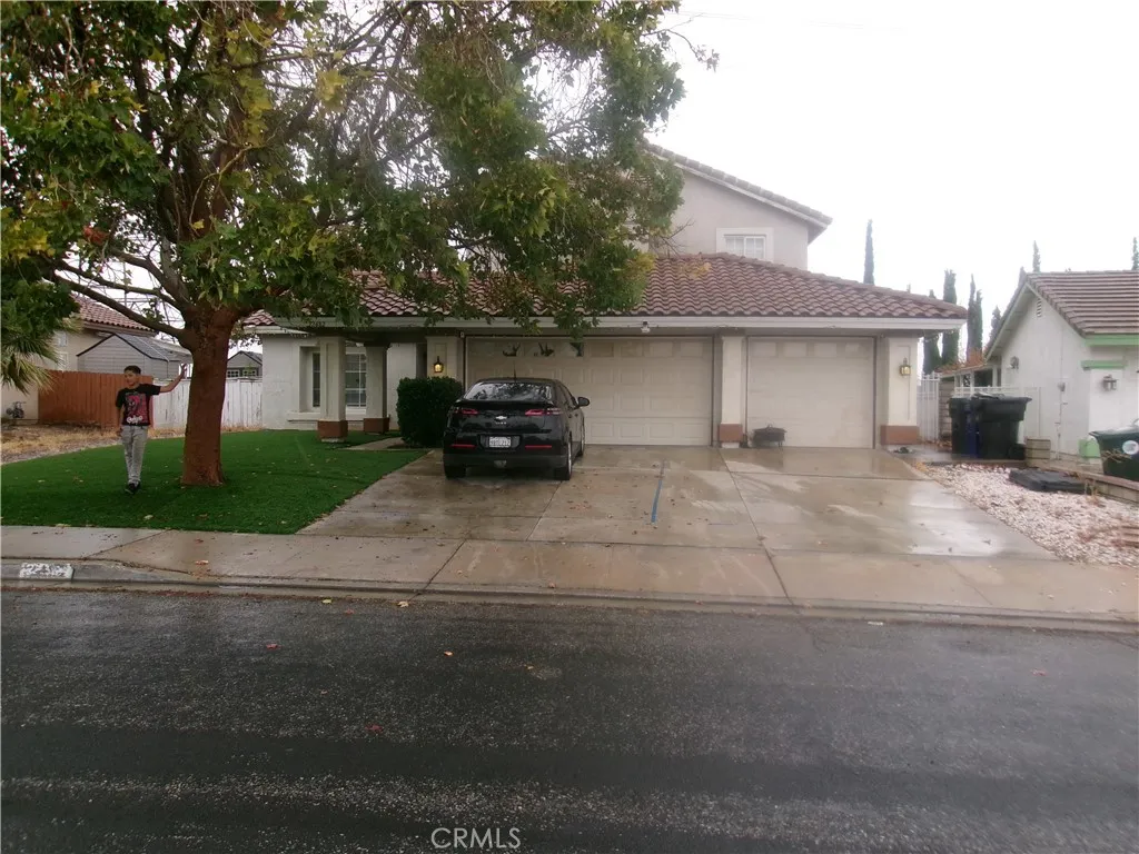 main property photo 7