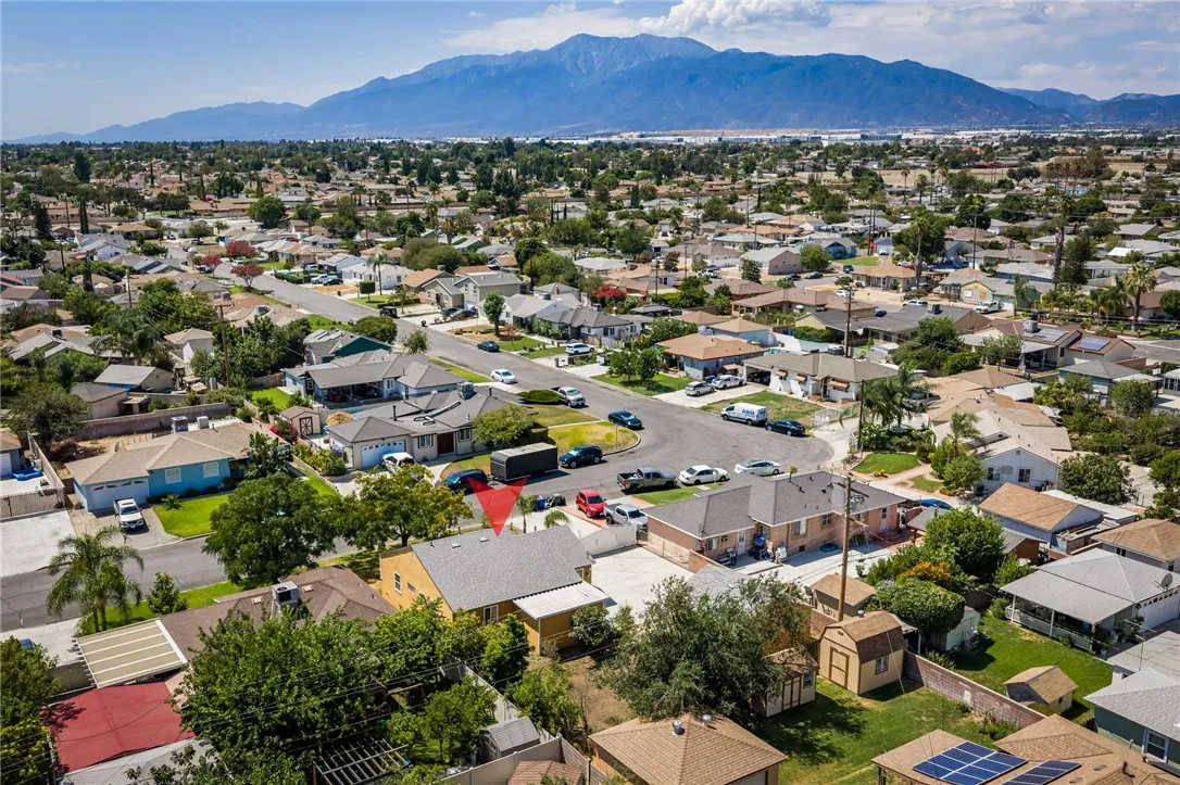 main property photo 36