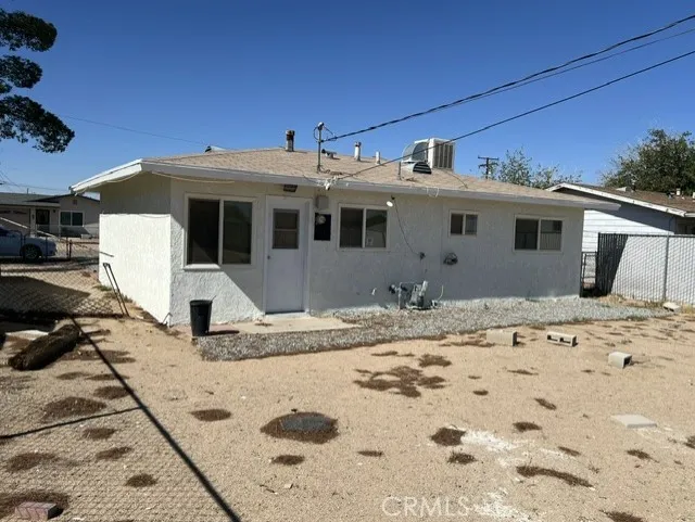 main property photo 9