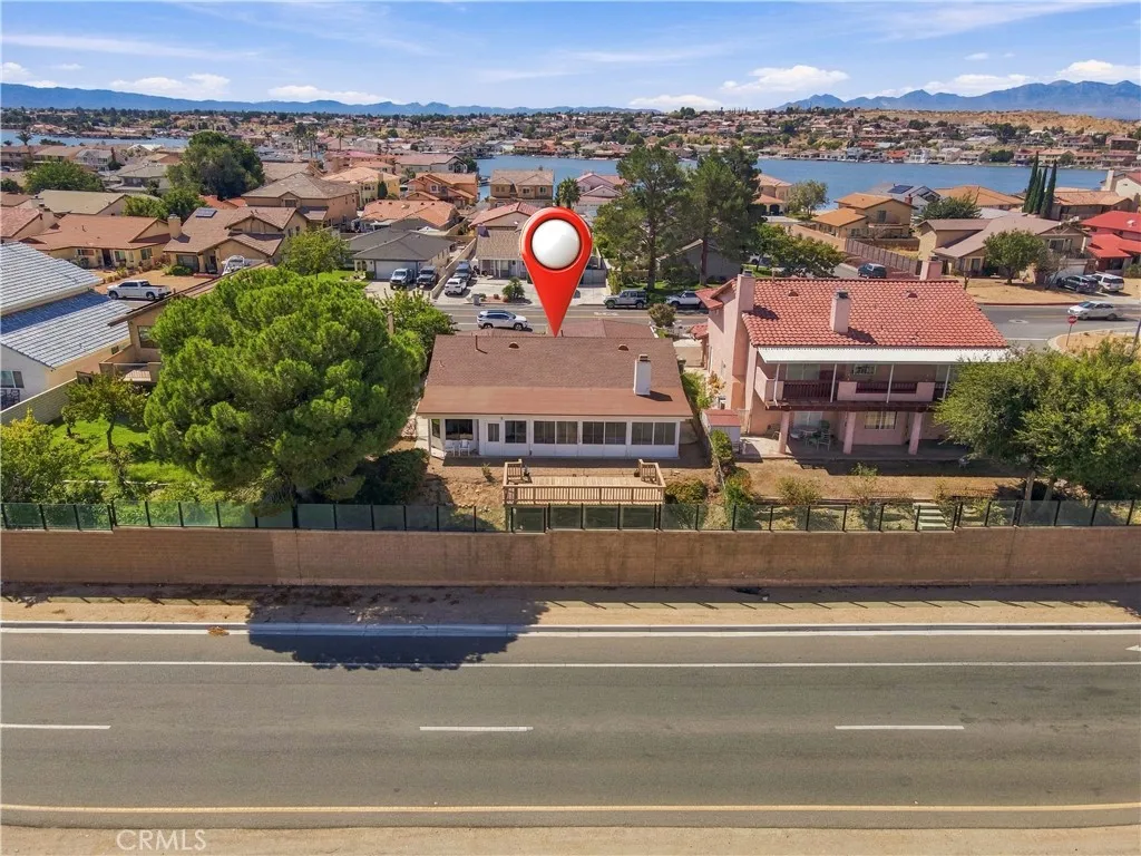 main property photo 40