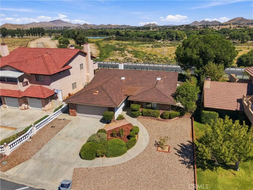 main property photo 41