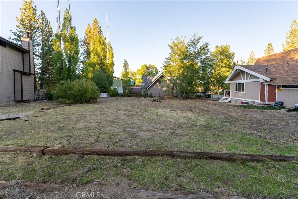 main property photo 13