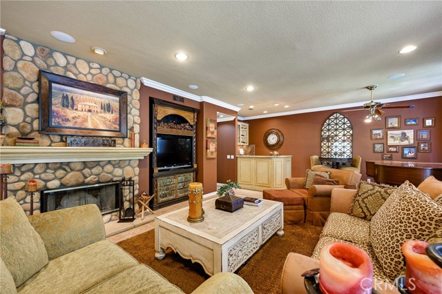 property viewer photo 40