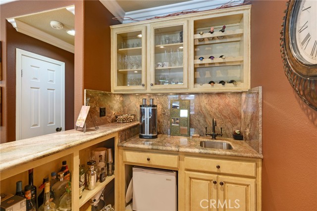 property viewer photo 47