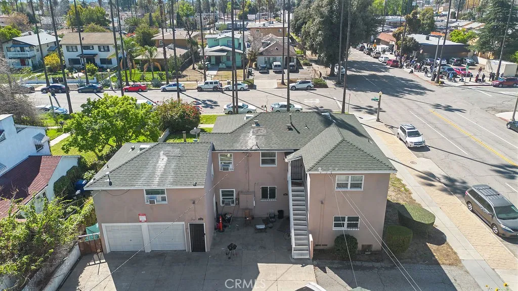 main property photo 26