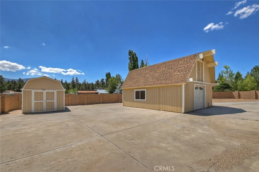 main property photo 36