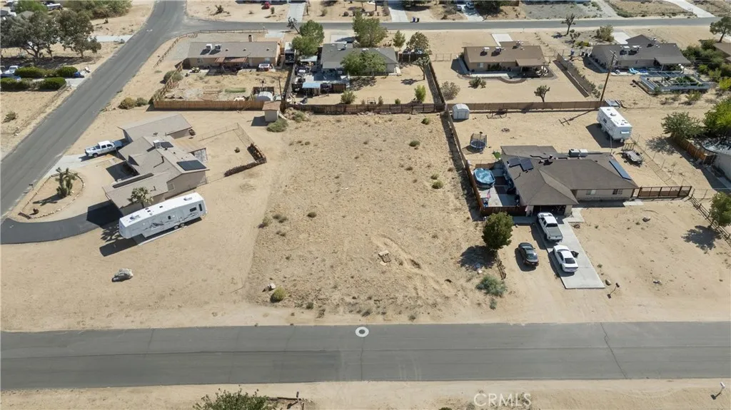 main property photo 10