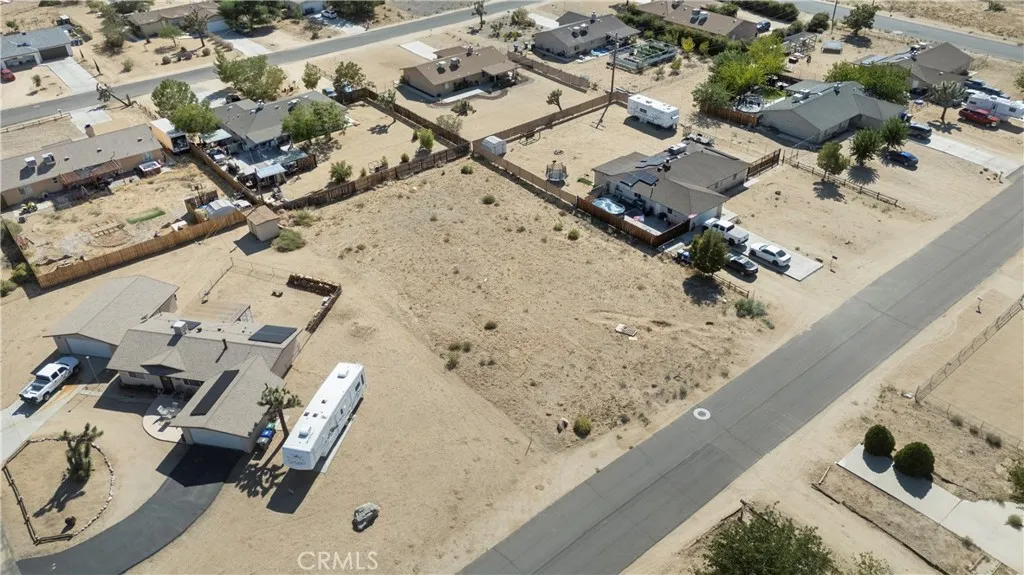 main property photo 5