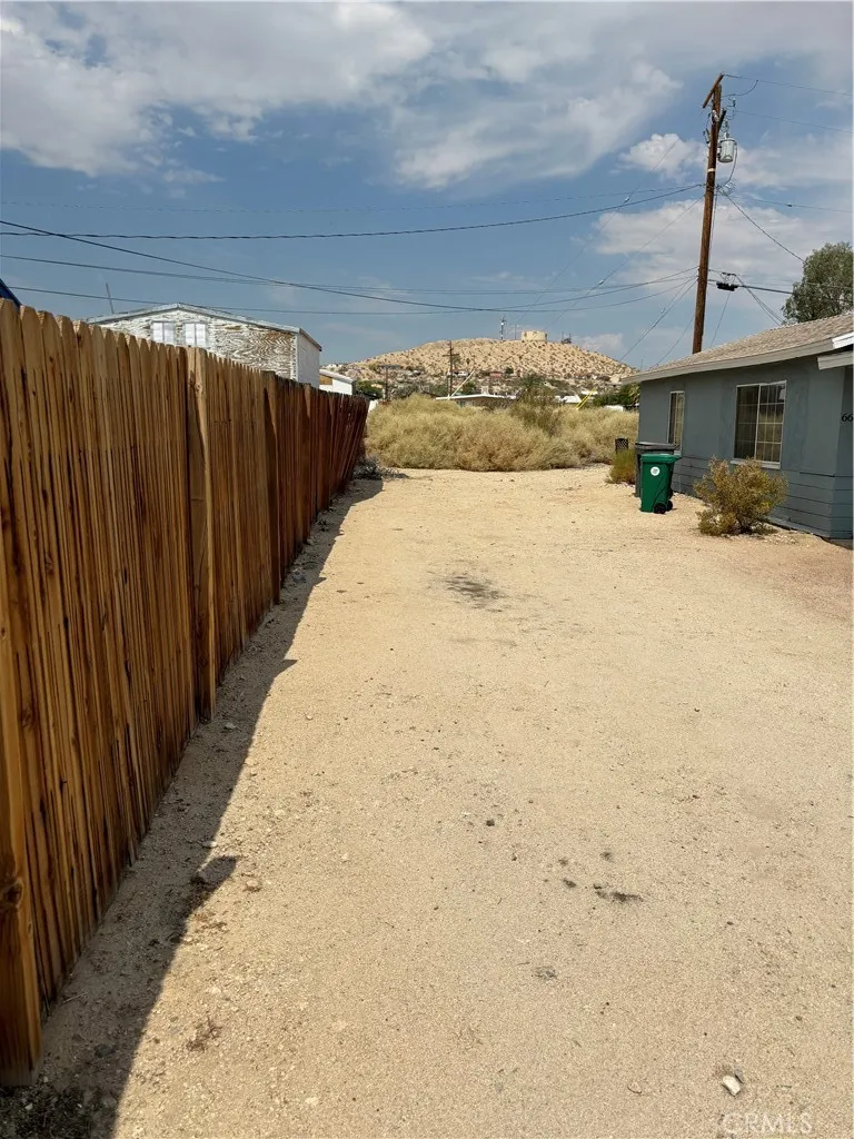 main property photo 18