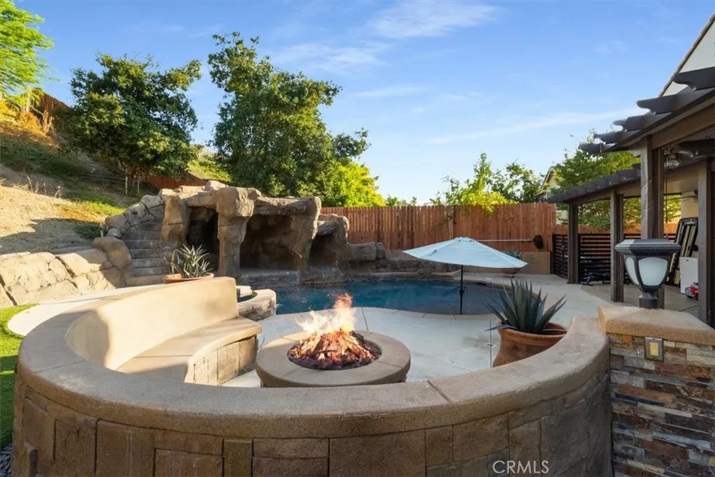 main property photo 45