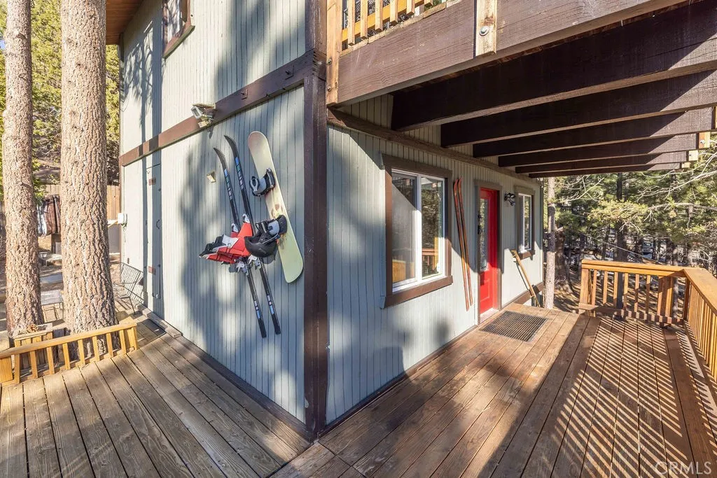 main property photo 27