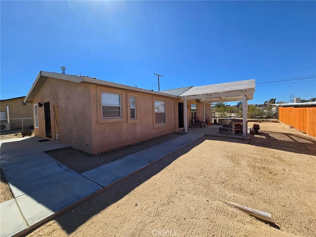 main property photo 26