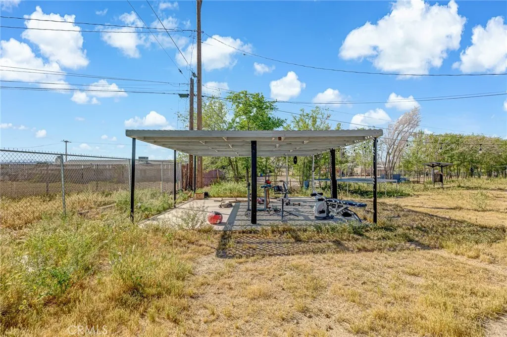 main property photo 15