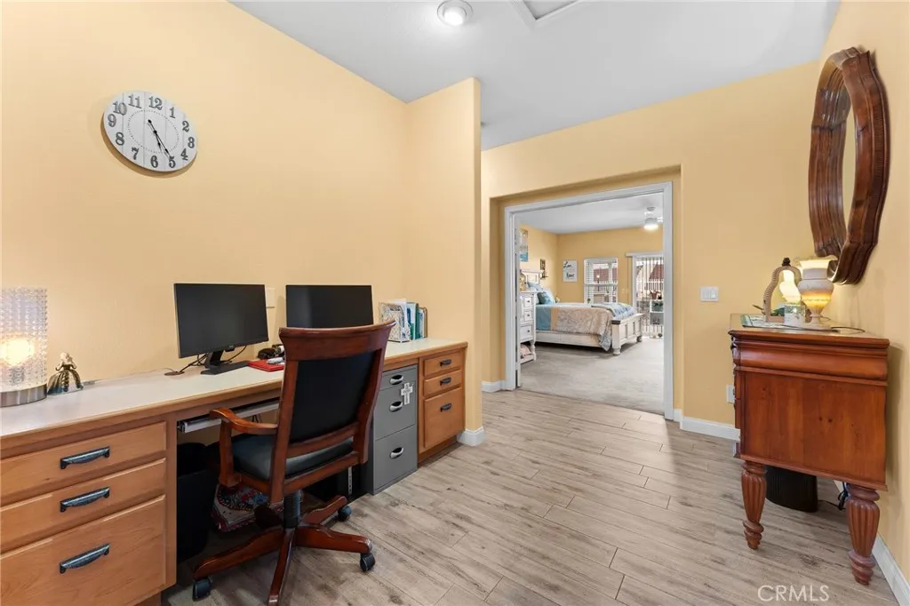main property photo 26