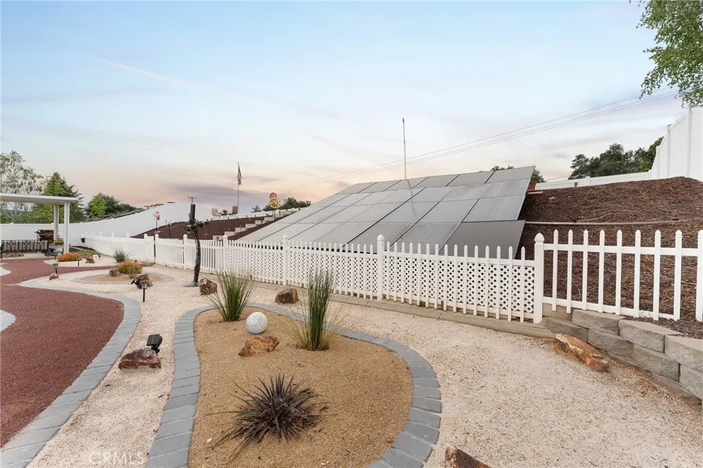 main property photo 59