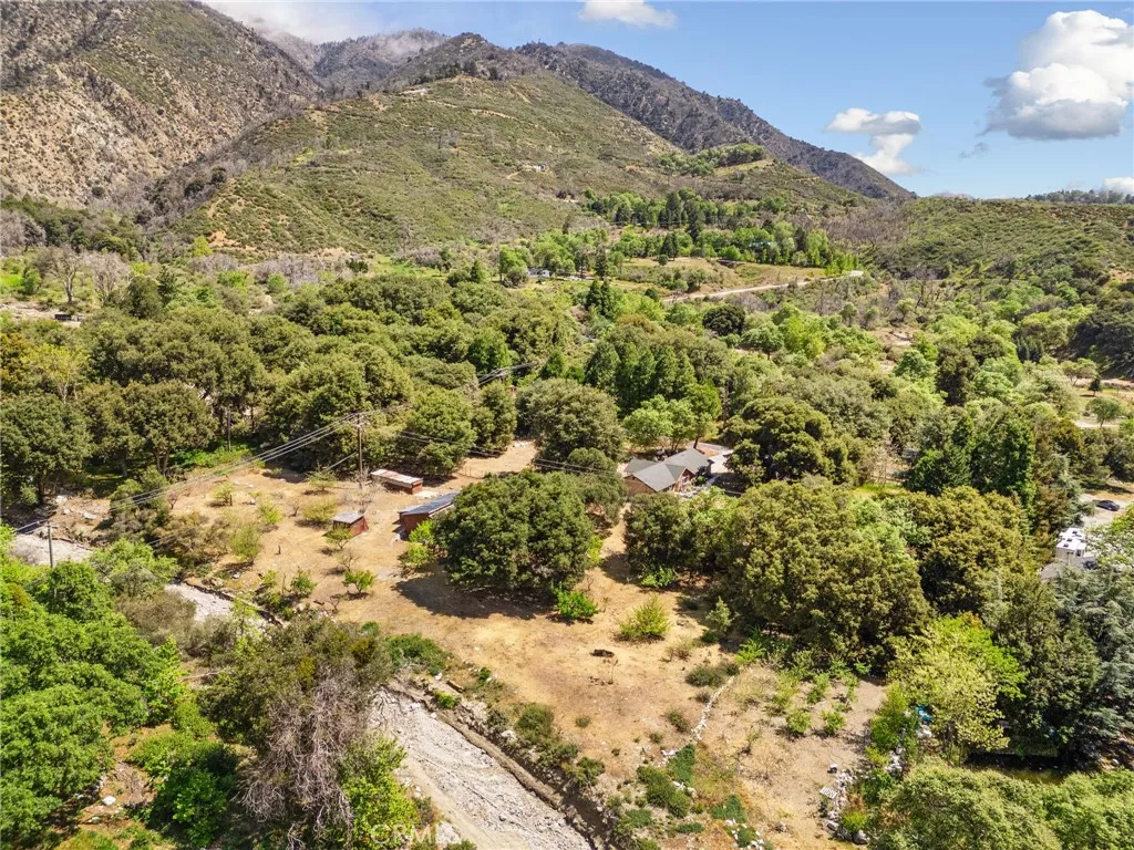 main property photo 49