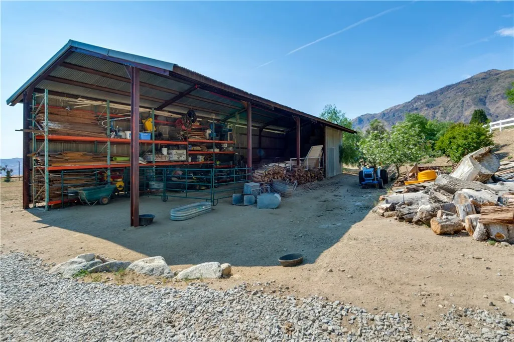 main property photo 47