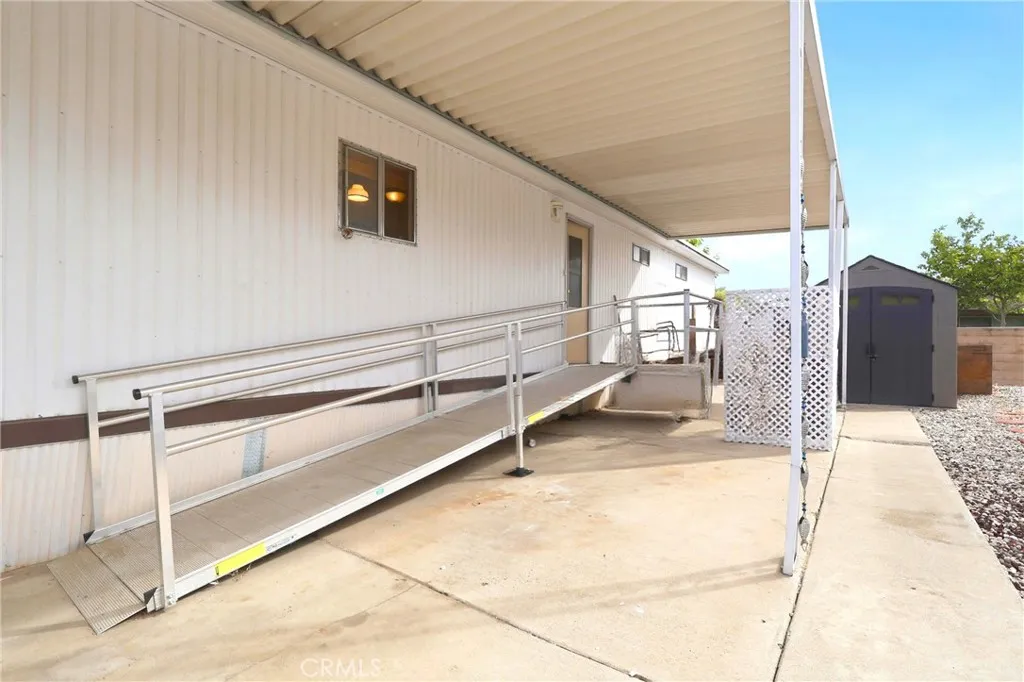 main property photo 20