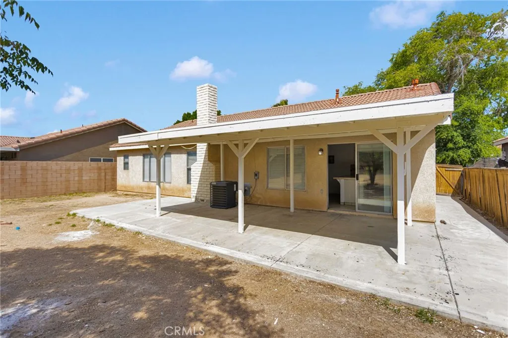 main property photo 30