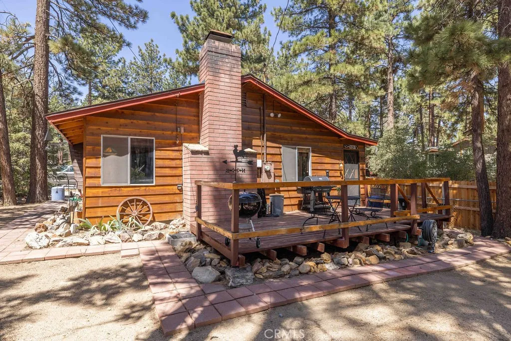 main property photo 18