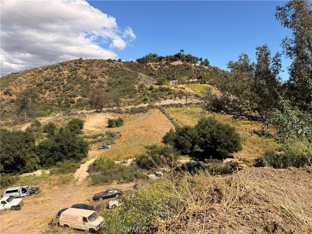 main property photo 23