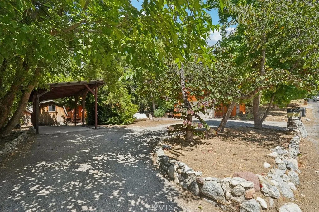 main property photo 31