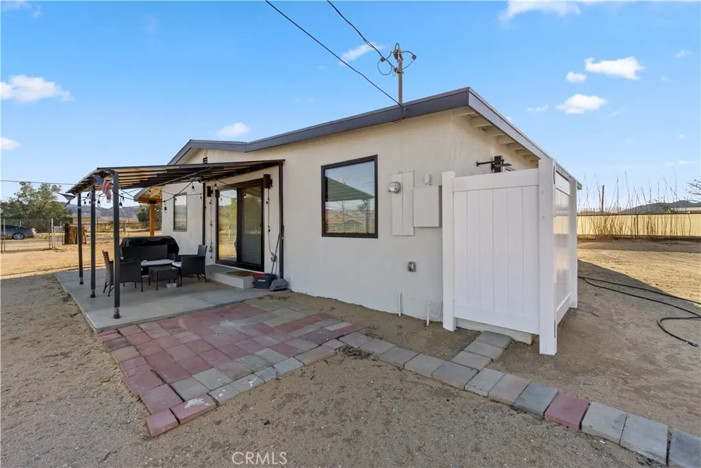 main property photo 20