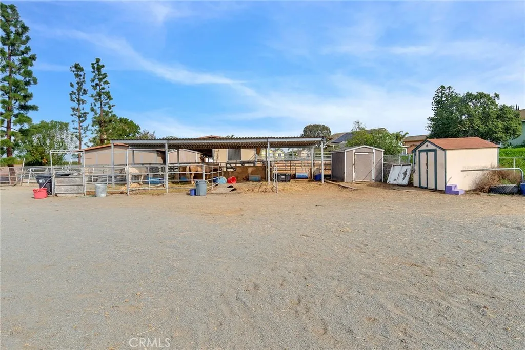 main property photo 15