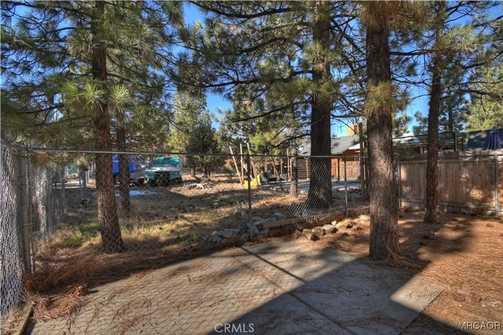 main property photo 24