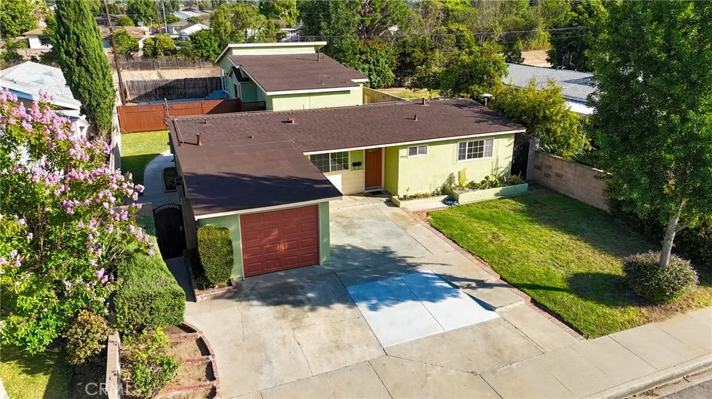 main property photo 59