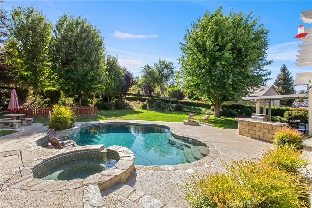 main property photo 43