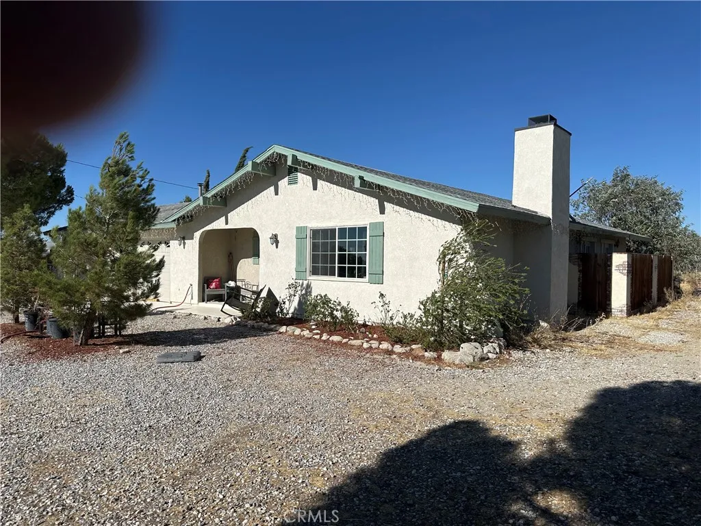 main property photo 19