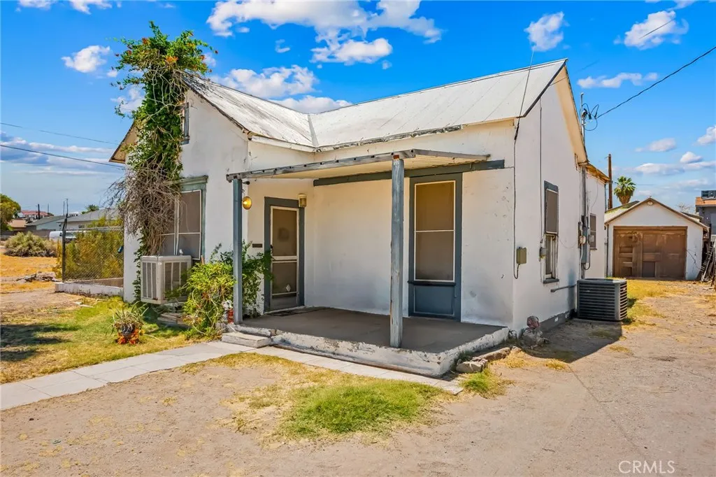main property photo 12