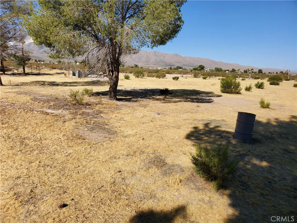 main property photo 11