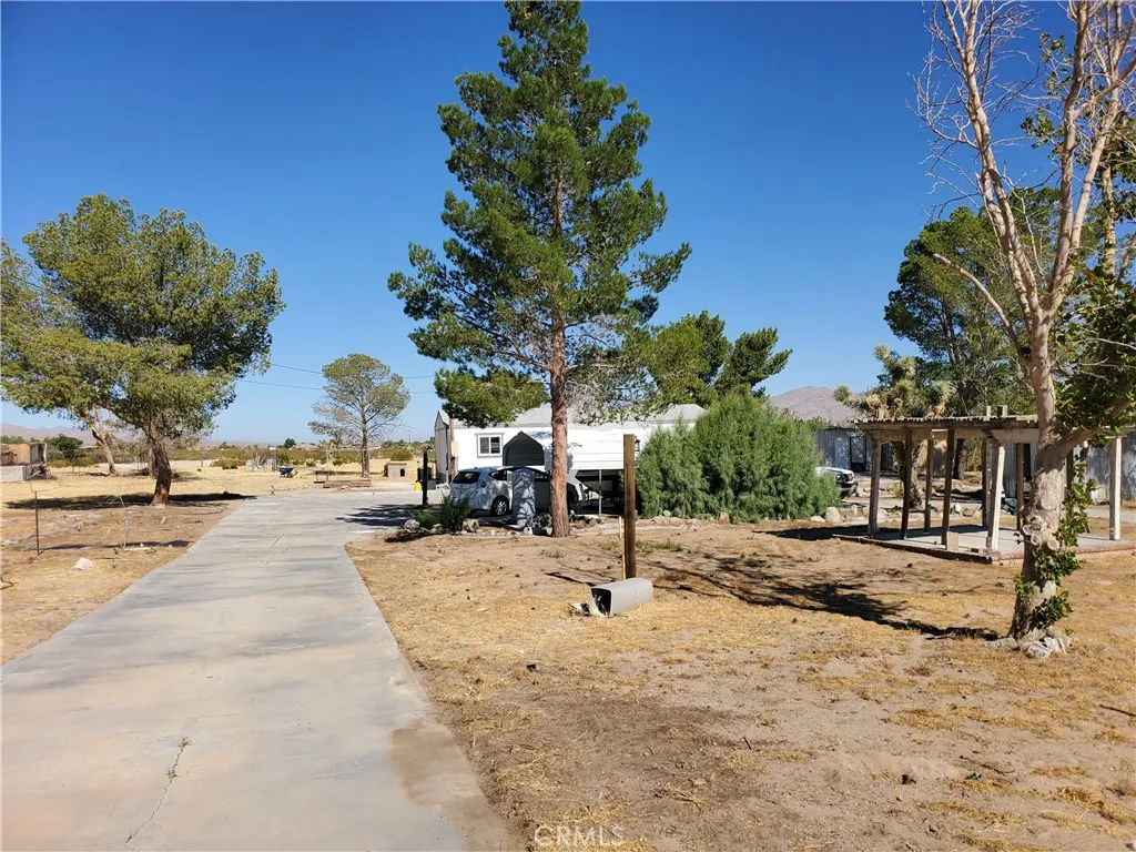 main property photo 34