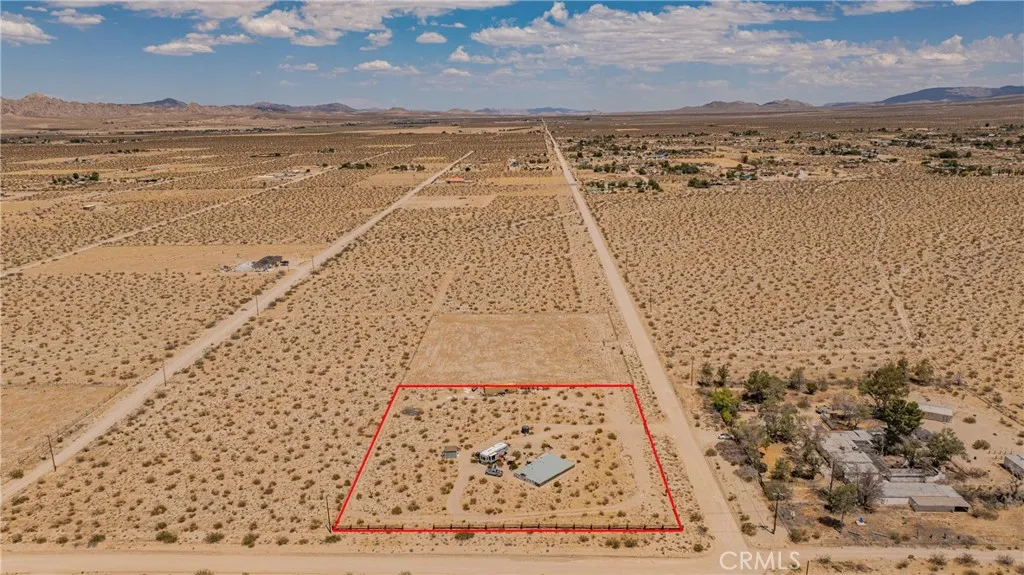 main property photo 6