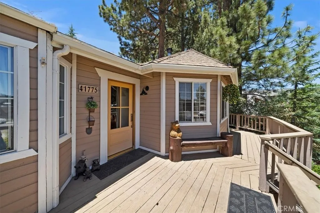 main property photo 6