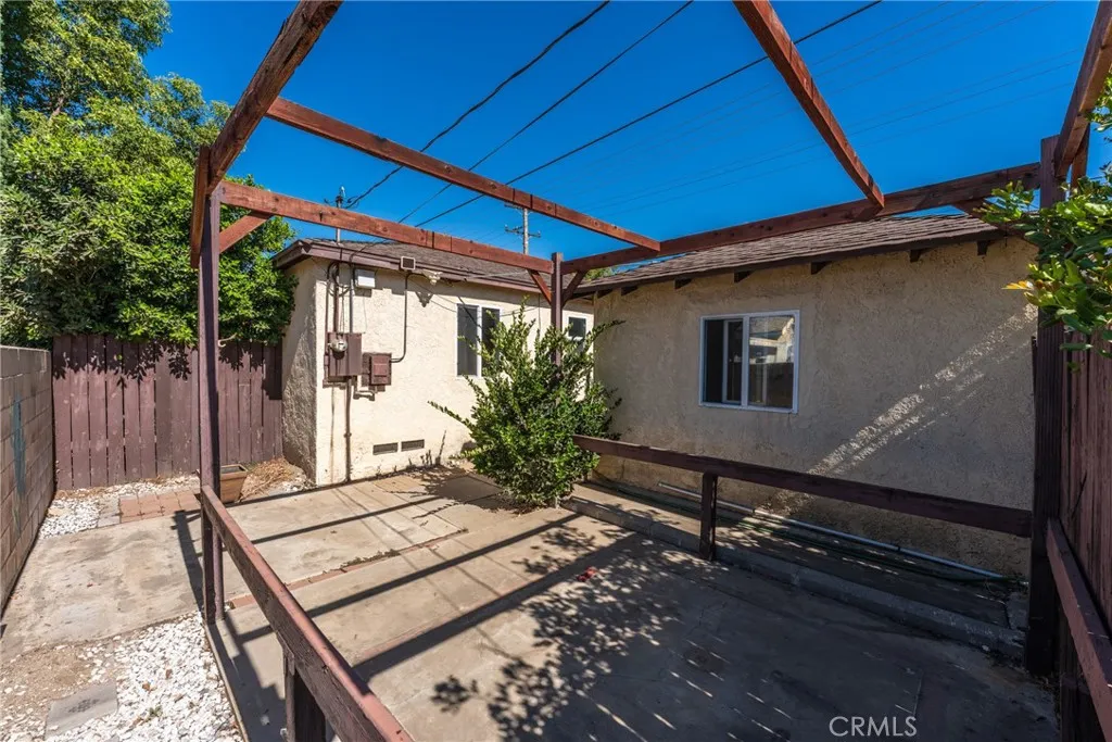 main property photo 24