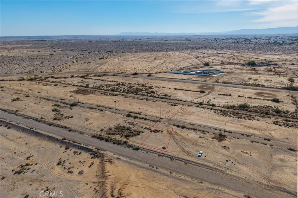 main property photo 10