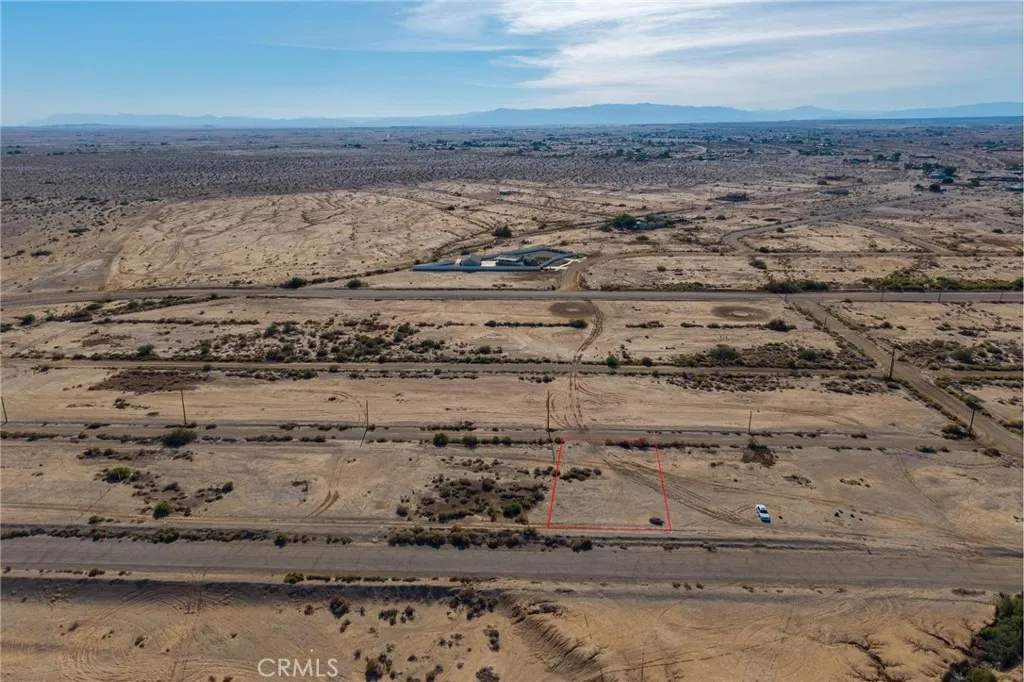 main property photo 11