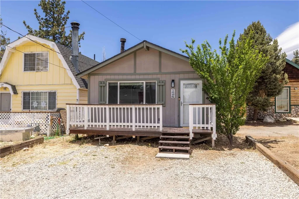 main property photo 22