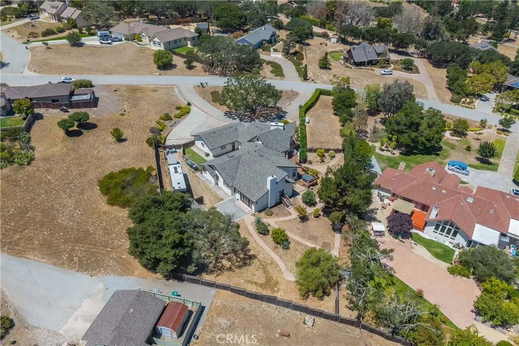 main property photo 60